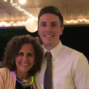 Meet your Posher, Ianian